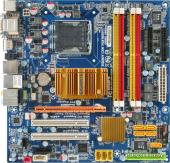 Gigabyte GA-EG45M-DS2H